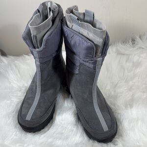 Lands End Stylish Gray Suede/Nylon Winter Boots